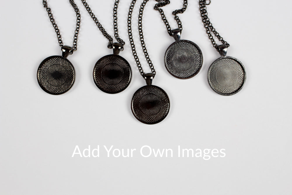 Photo Pendant Mockup Bundle